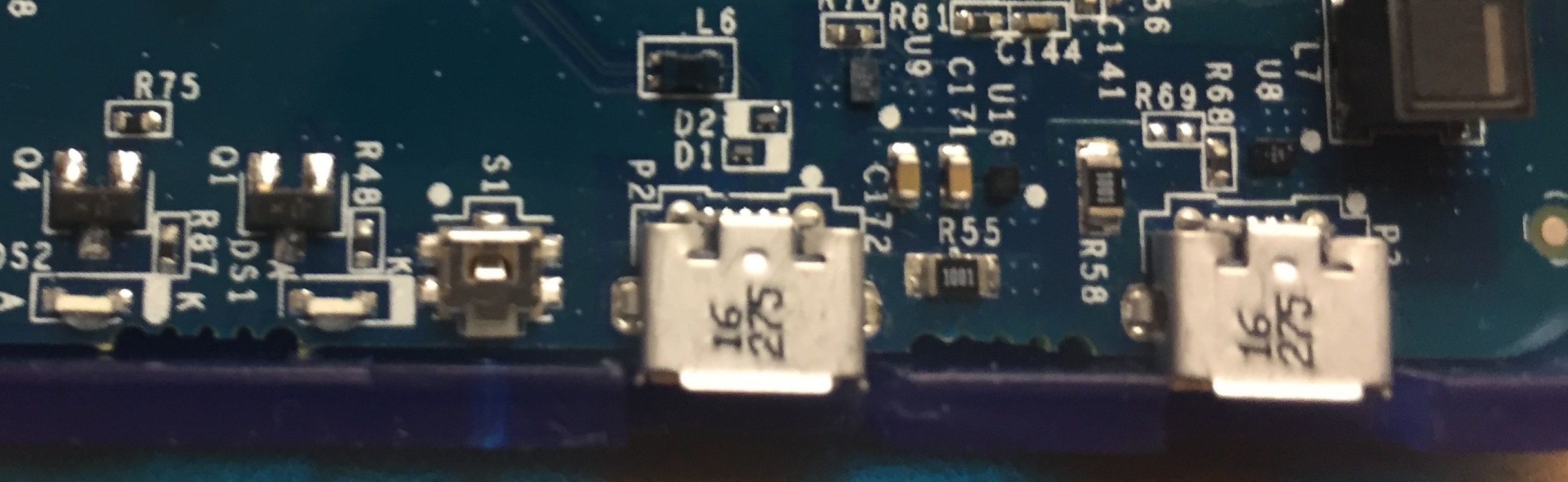 ../../../_images/button_side_plutosdr.jpg